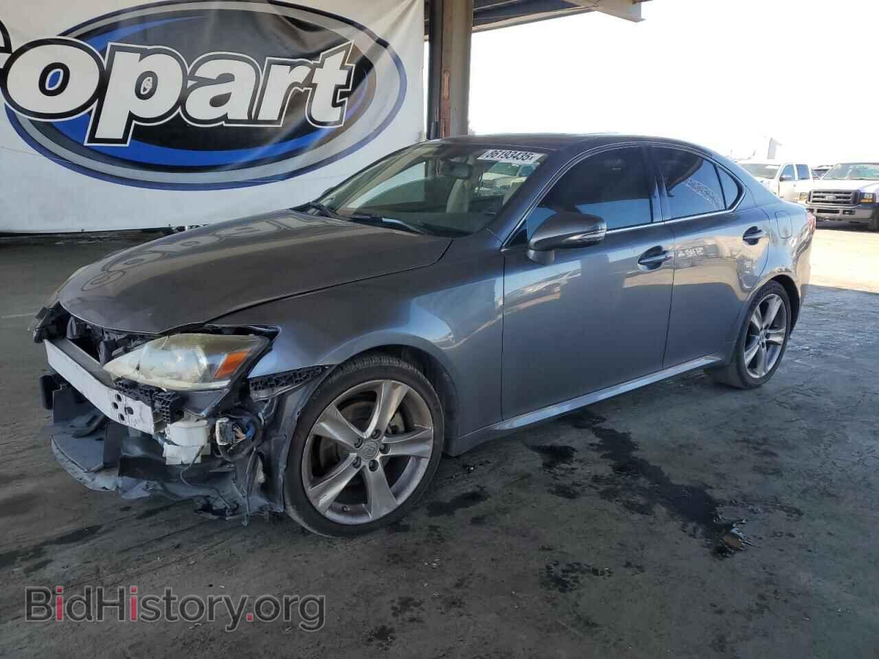 Photo JTHBF5C21C5172061 - LEXUS IS 2012