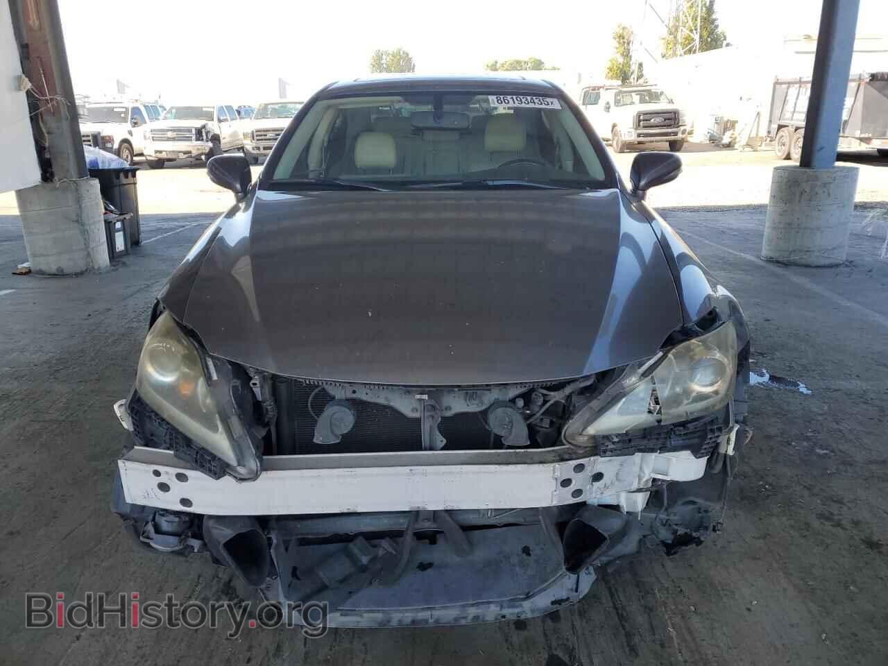 2012 LEXUS IS - VIN: JTHBF5C21C5172061 - Photo 5