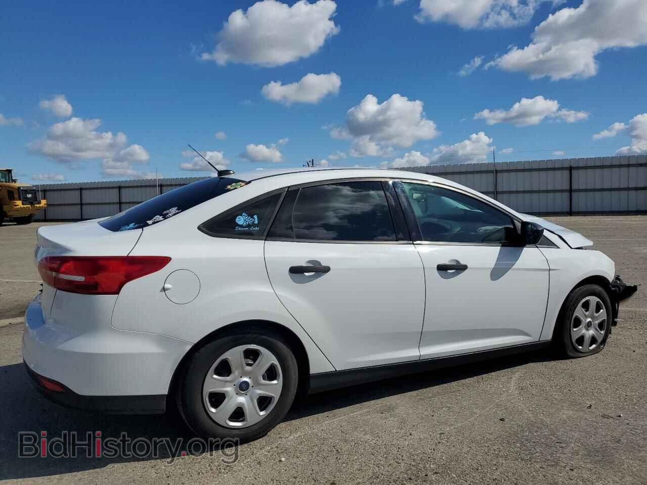 2017 FORD FOCUS - VIN: 1FADP3E23HL255315 - Фото 3