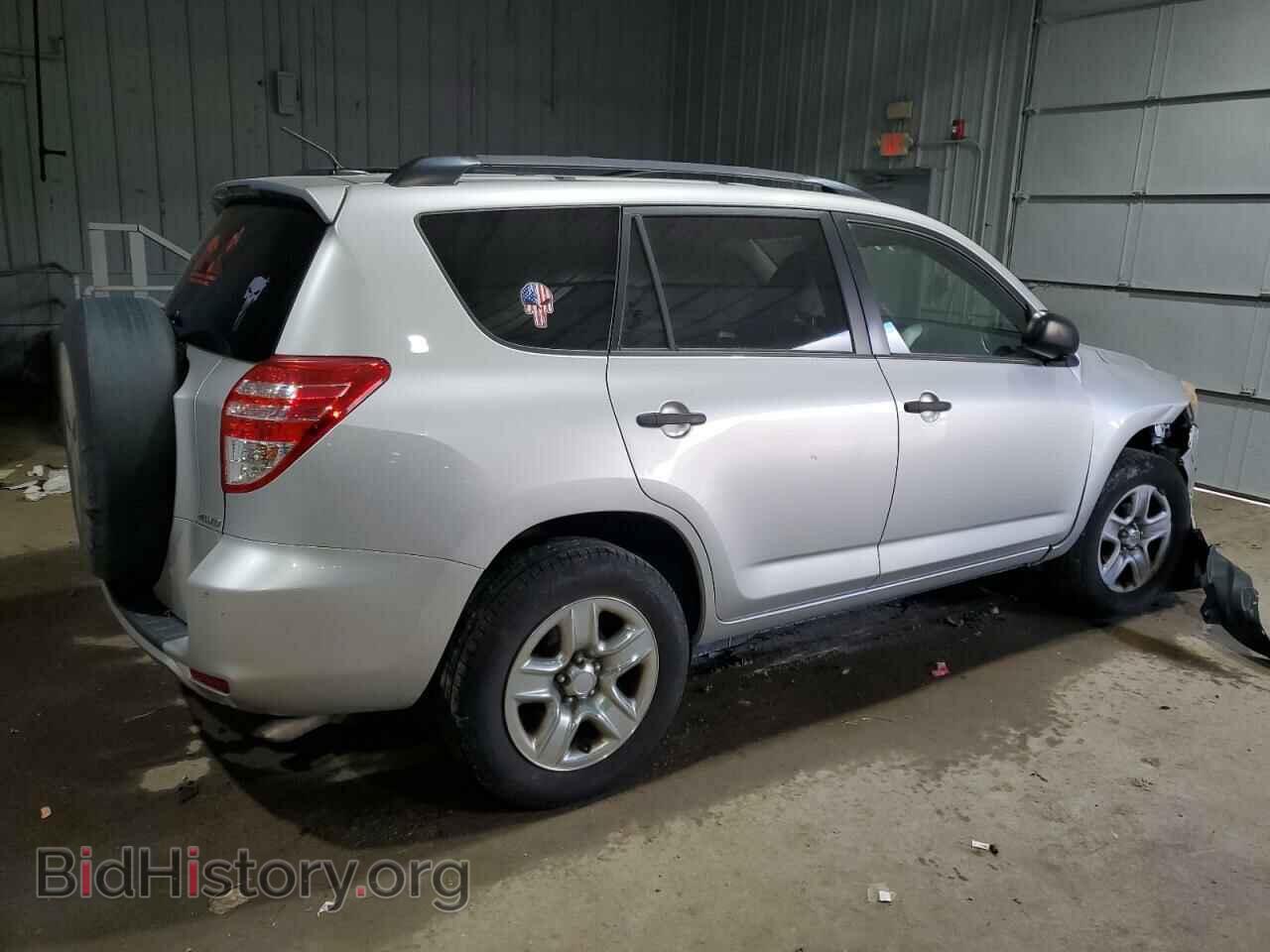 2011 TOYOTA RAV4 - VIN: 2T3BF4DV2BW133877 - Фото 3