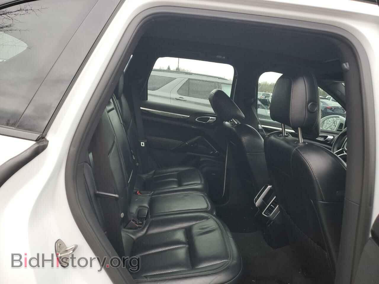 2016 PORSCHE CAYENNE - VIN: WP1AA2A26GLA02047 - Фото 10