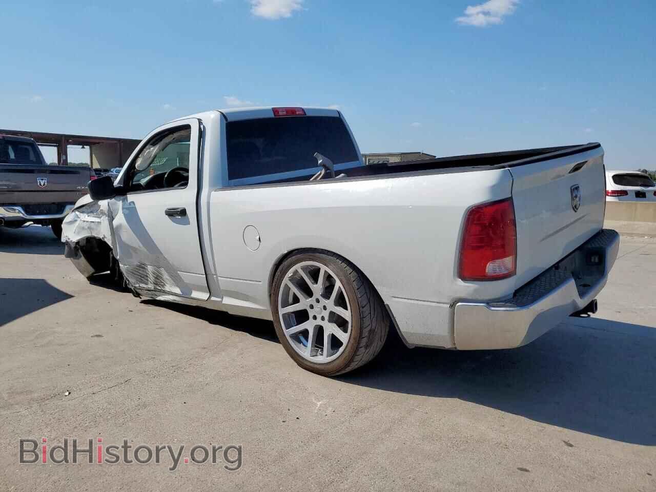 2014 RAM 1500 - VIN: 3C6JR6AT1EG324400 - Фото 2
