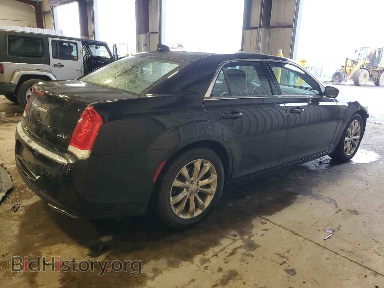 2015 CHRYSLER 300 - VIN: 2C3CCARG0FH803619 - Фото 3