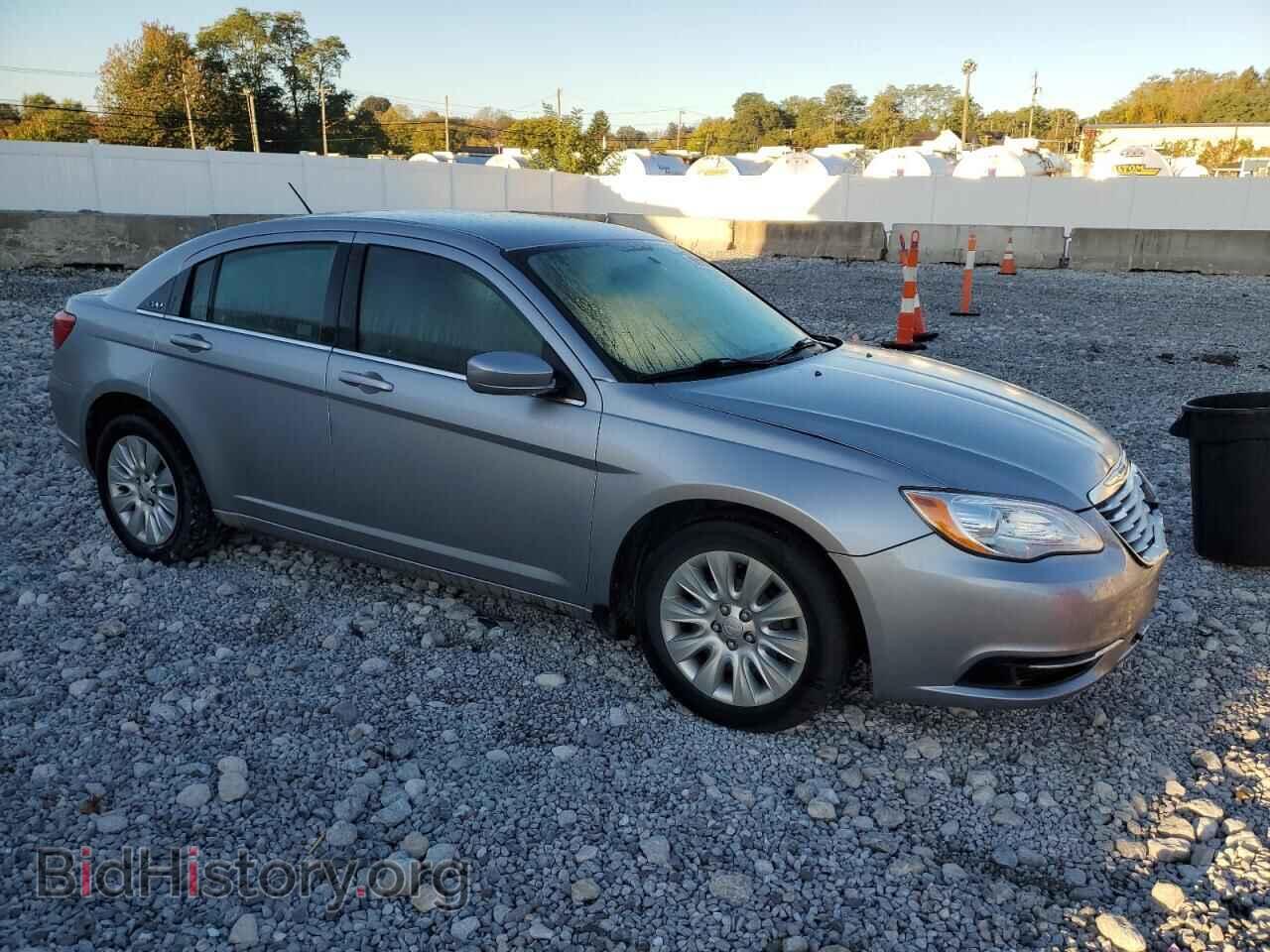 2014 CHRYSLER 200 - VIN: 1C3CCBAB2EN123555 - Photo 4