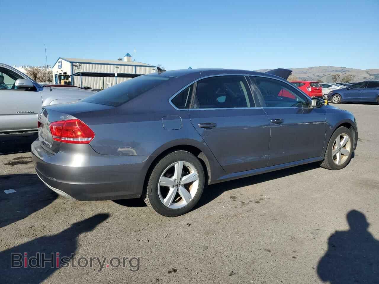 2012 VOLKSWAGEN PASSAT - VIN: 1VWBP7A30CC010971 - Фото 3