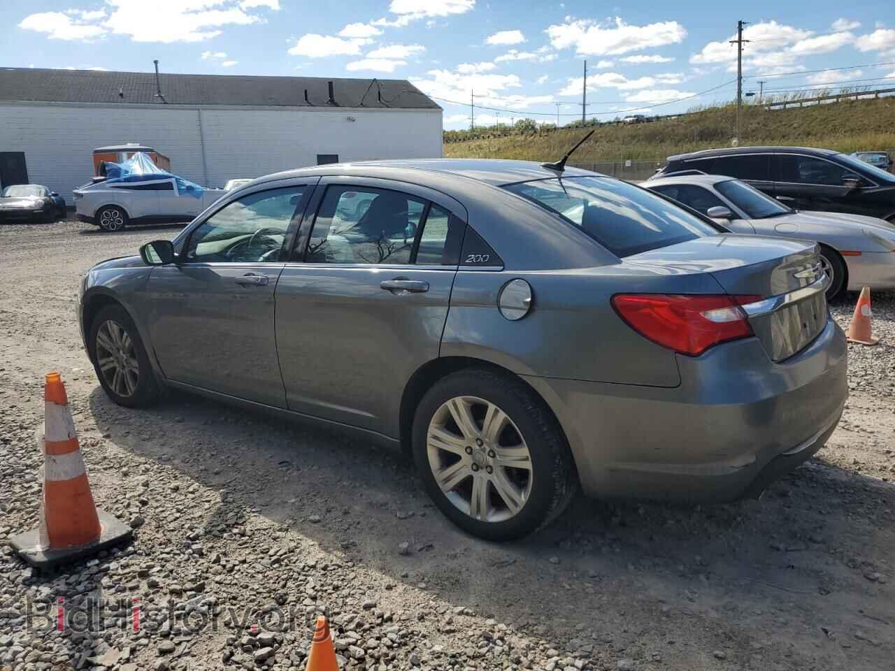 2012 CHRYSLER 200 - VIN: 1C3CCBBG1CN329232 - Фото 2