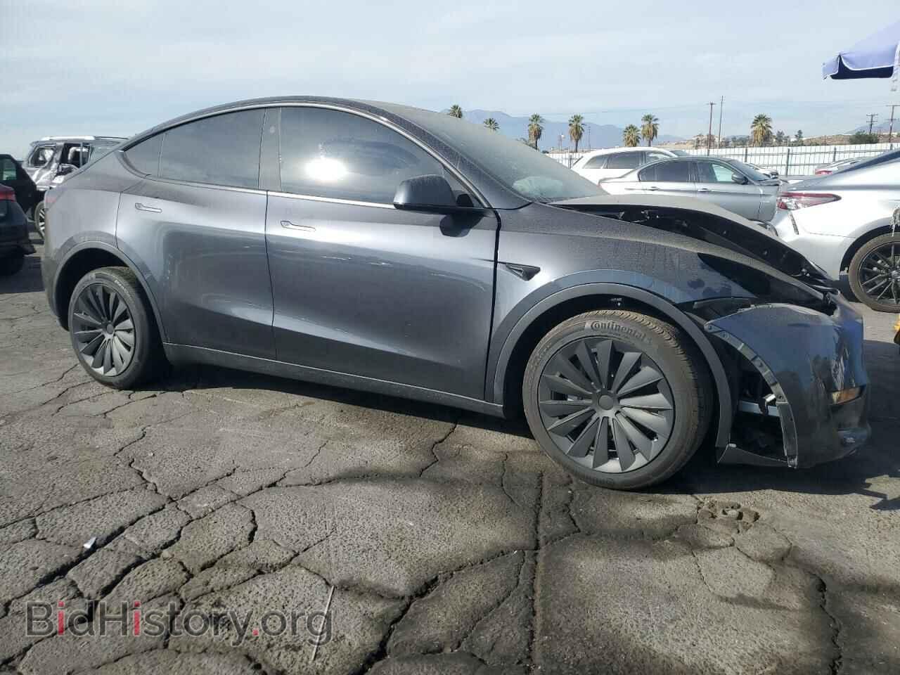 2024 TESLA MODEL Y - VIN: 7SAYGDED2RF056105 - Photo 4