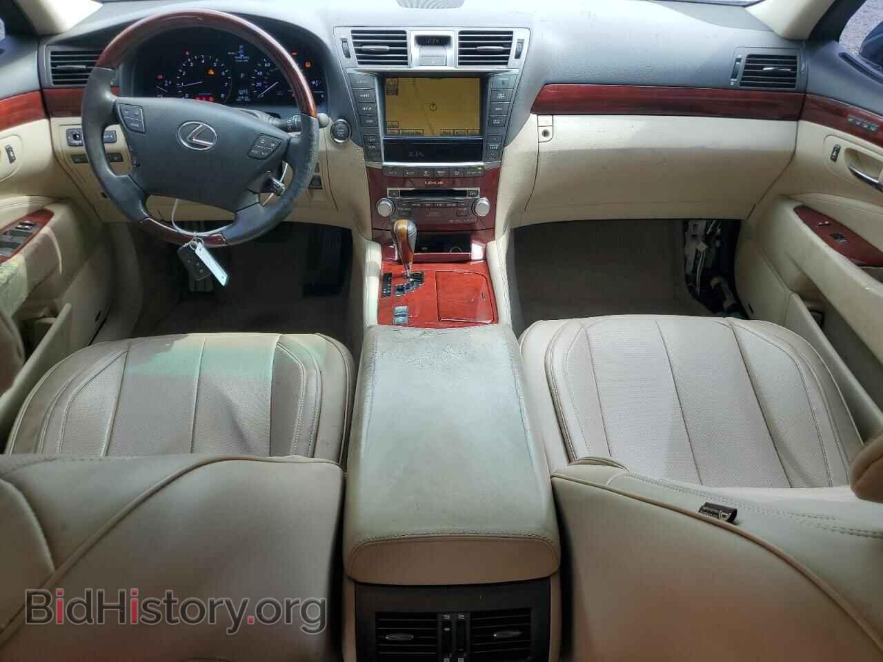 2012 LEXUS LS460 - VIN: JTHBL5EF6C5113161 - Photo 8