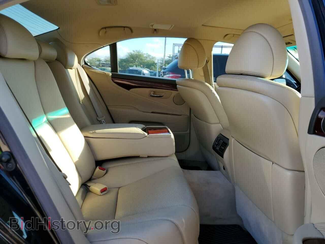 2007 LEXUS LS460 - VIN: JTHBL46F775032037 - Photo 10
