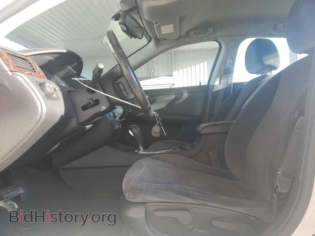 2012 CHEVROLET IMPALA - VIN: 2G1WB5E36C1111075 - Photo 7