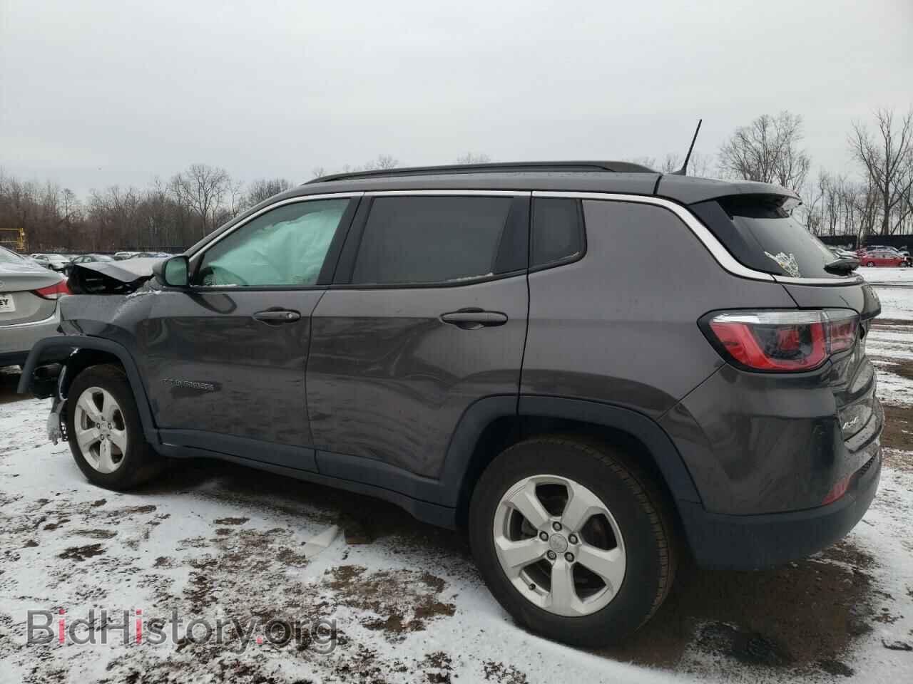 2019 JEEP COMPASS - VIN: 3C4NJDBB4KT768305 - Фото 2