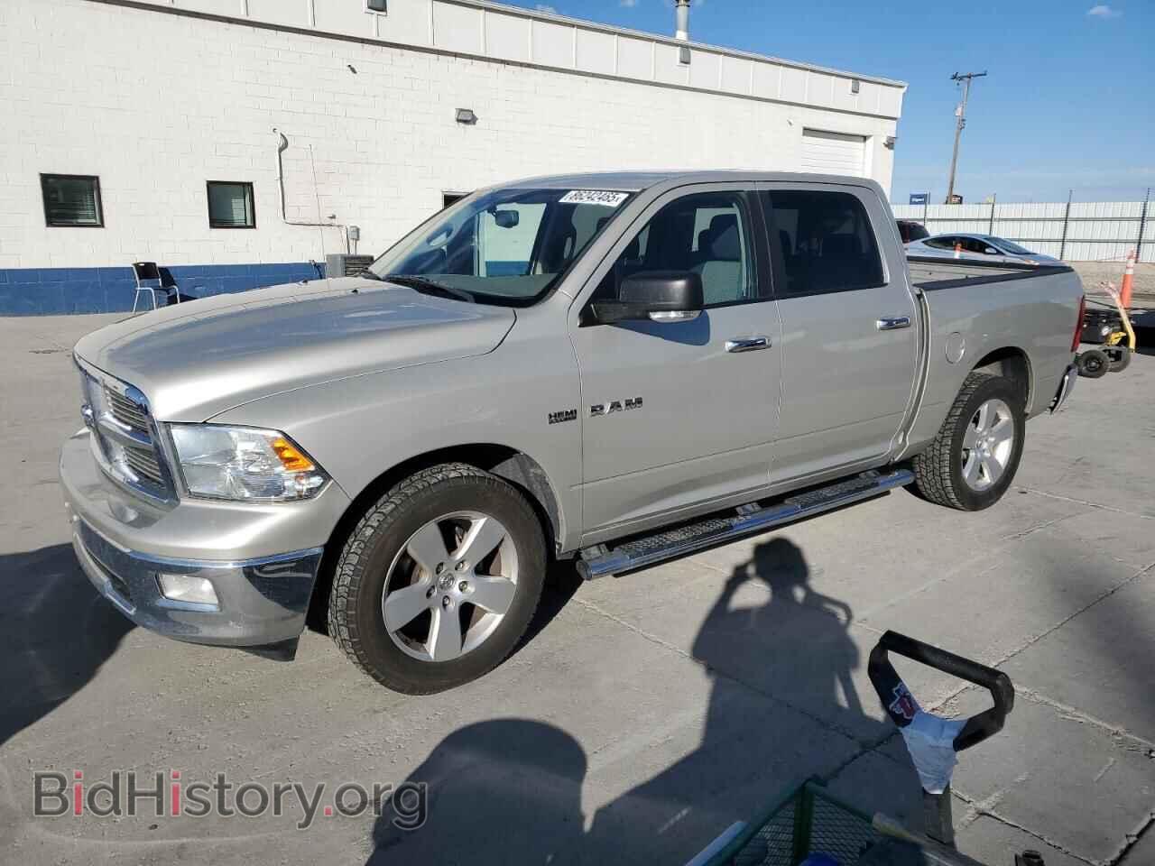 Photo 1D7RV1CT7AS263053 - DODGE All Models 2010