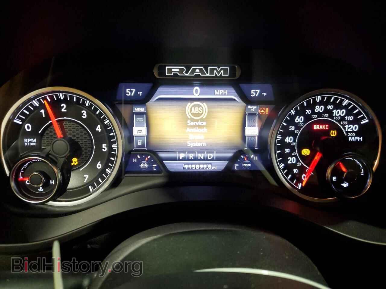 2019 RAM 1500 - VIN: 1C6SRFFT2KN780566 - Фото 9