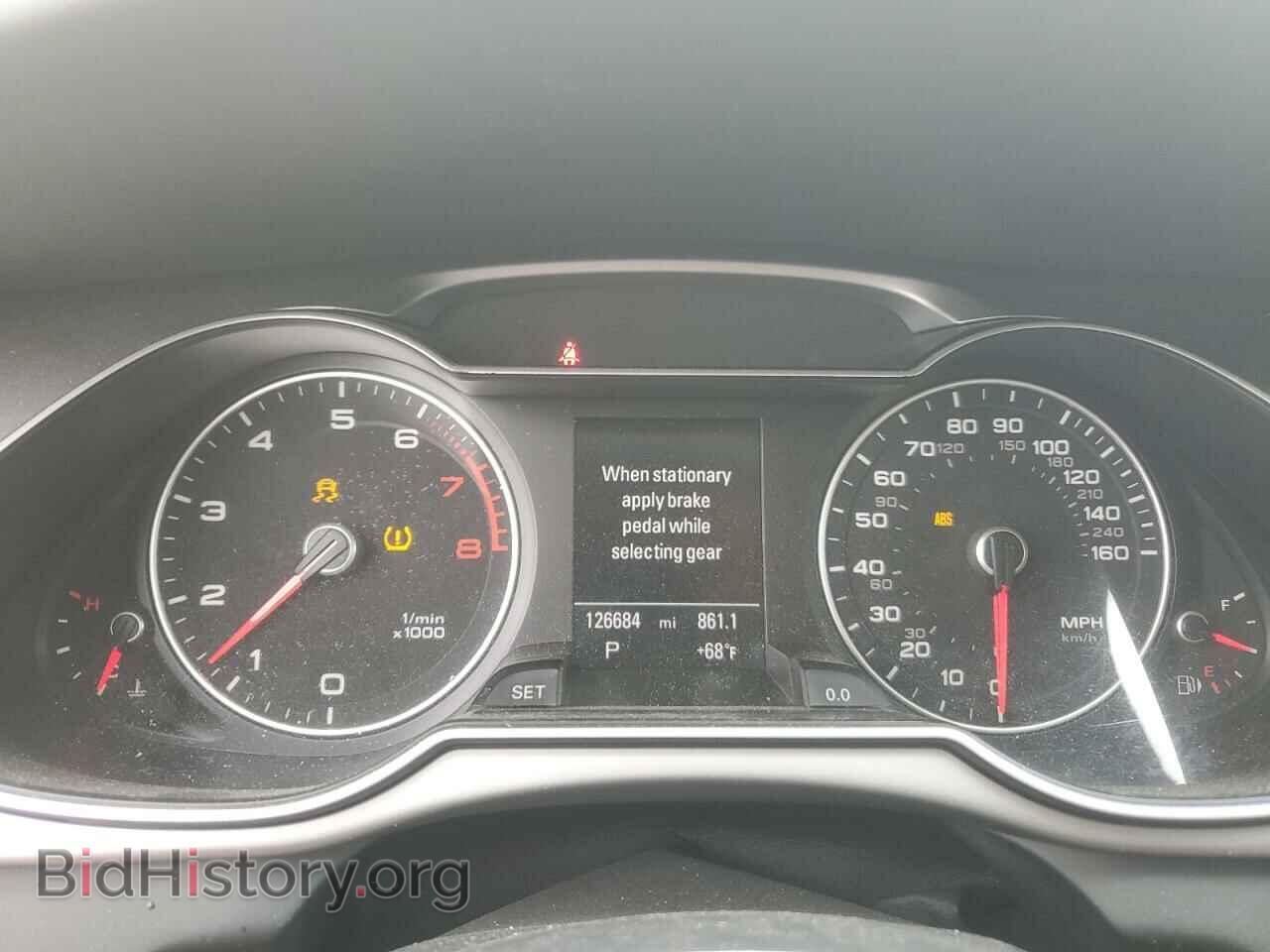 2013 AUDI A4 - VIN: WAUFFAFL4DN009760 - Фото 9