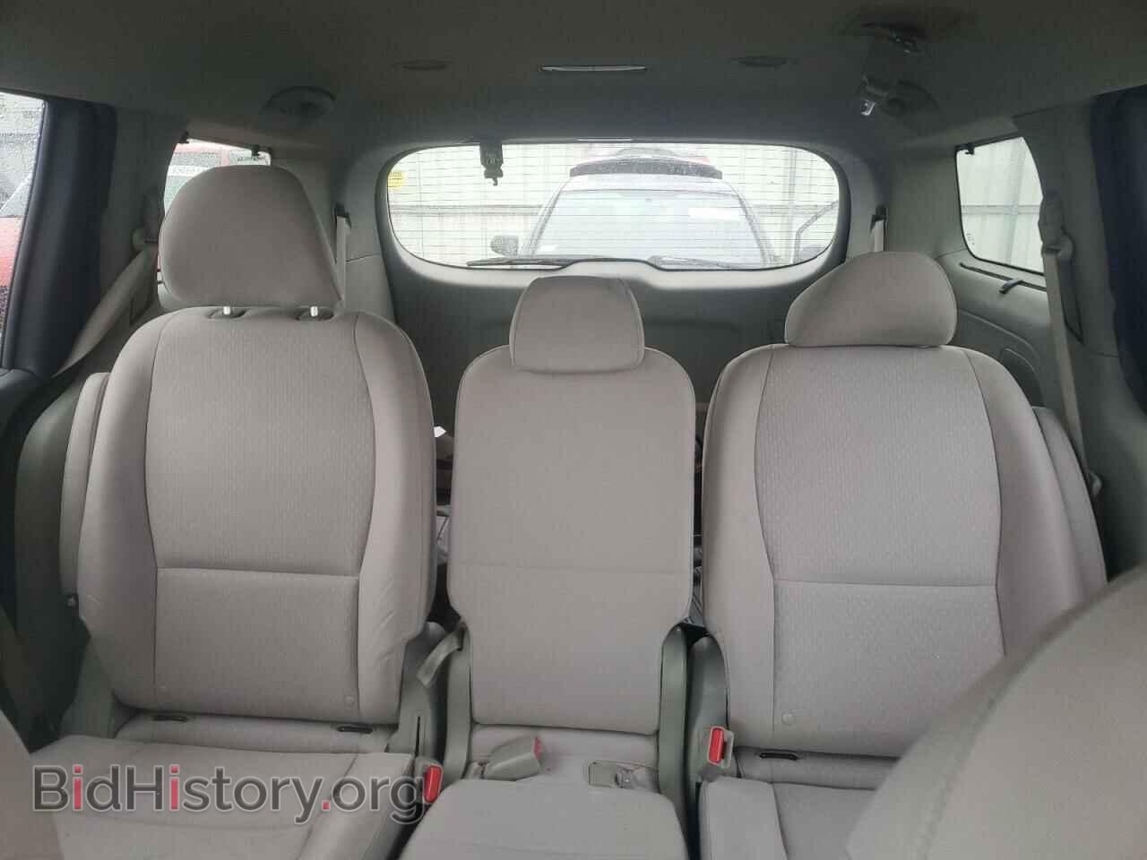 2016 KIA All Models - VIN: KNDMB5C16G6084068 - Фото 10