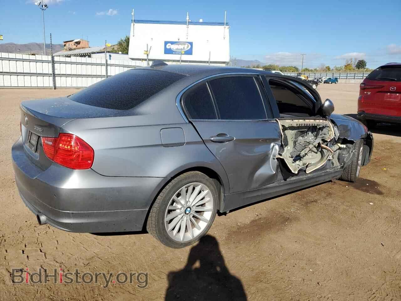 2011 BMW 3 SERIES - VIN: WBAPL5C52BA982991 - Фото 3