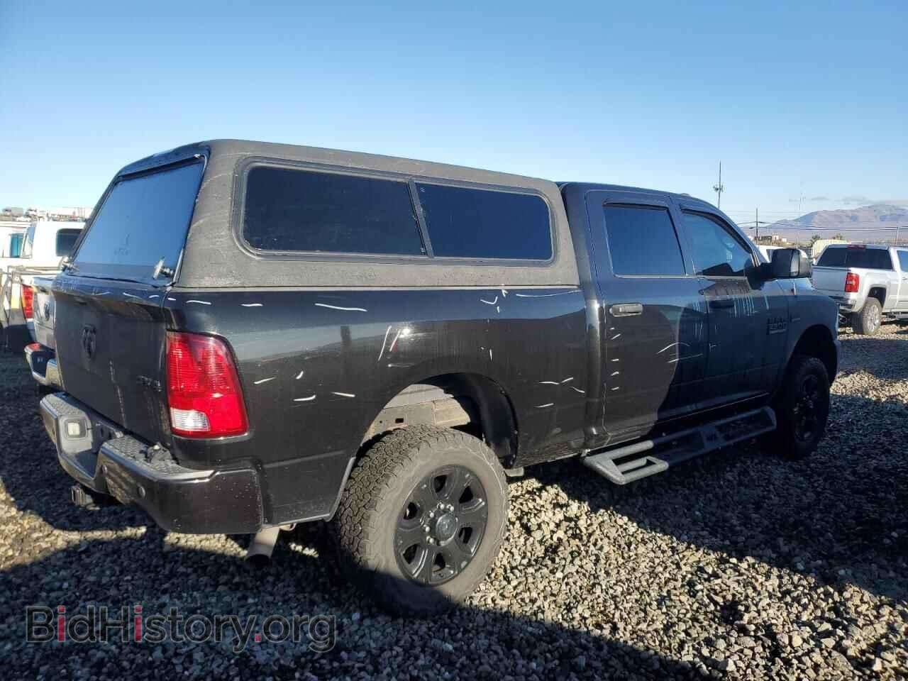 2016 RAM All Models - VIN: 3C6UR5DJ9GG171222 - Photo 3