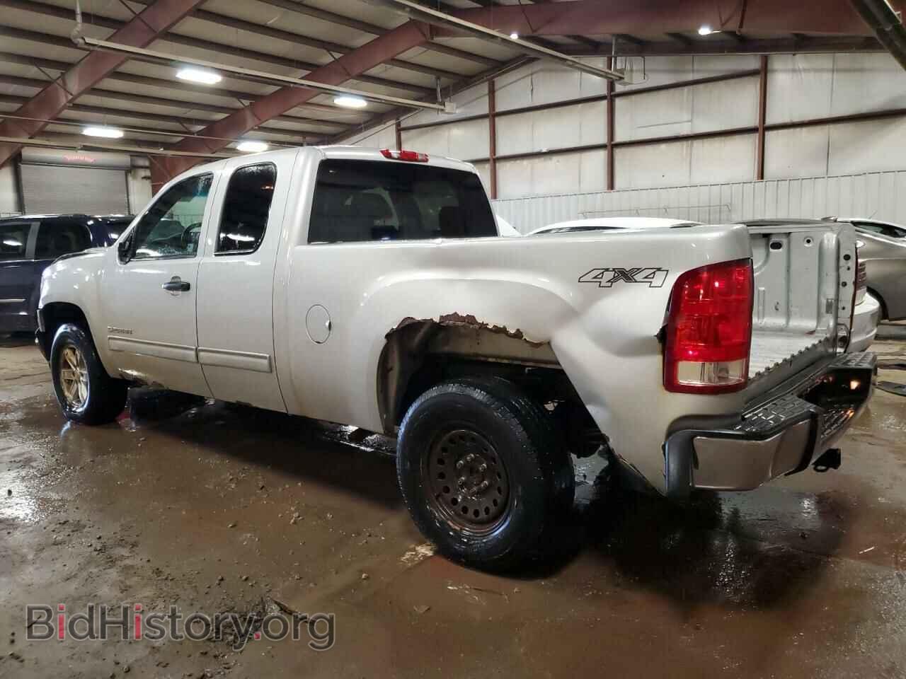 2010 GMC SIERRA - VIN: 1GTSKVE30AZ257532 - Photo 2