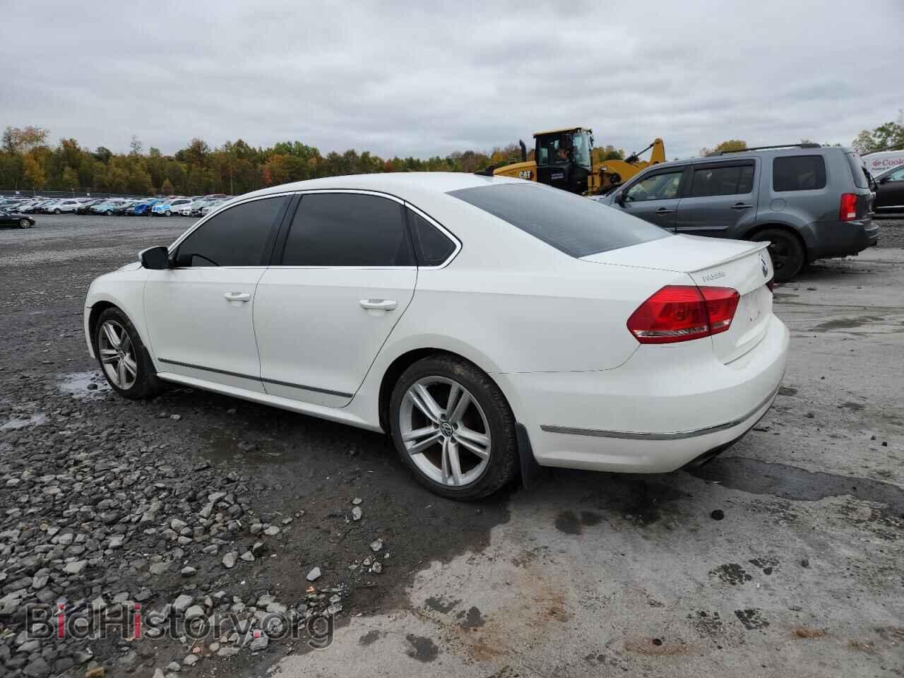 2015 VOLKSWAGEN PASSAT - VIN: 1VWCT7A3XFC062595 - Фото 2