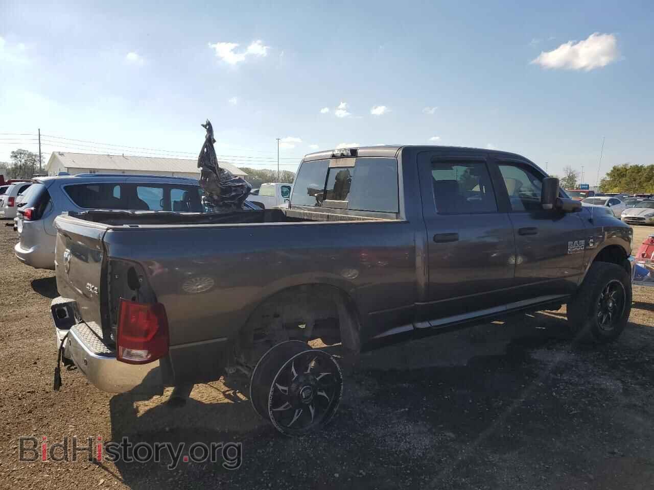 2016 RAM All Models - VIN: 3C6UR5DL1GG199582 - Фото 3
