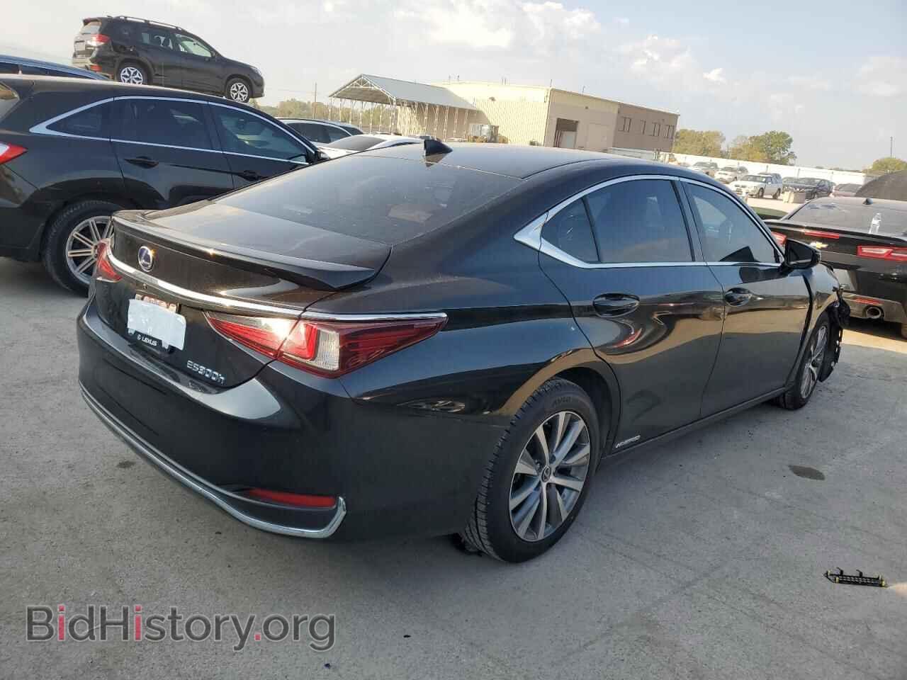 2020 LEXUS ES300 - VIN: 58AD21B19LU006842 - Photo 3