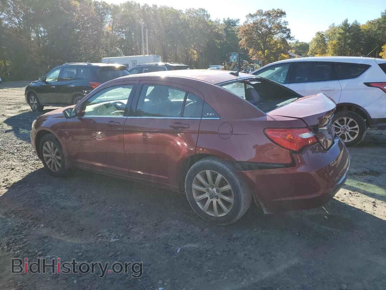 2013 CHRYSLER 200 - VIN: 1C3CCBBB1DN515567 - Фото 2