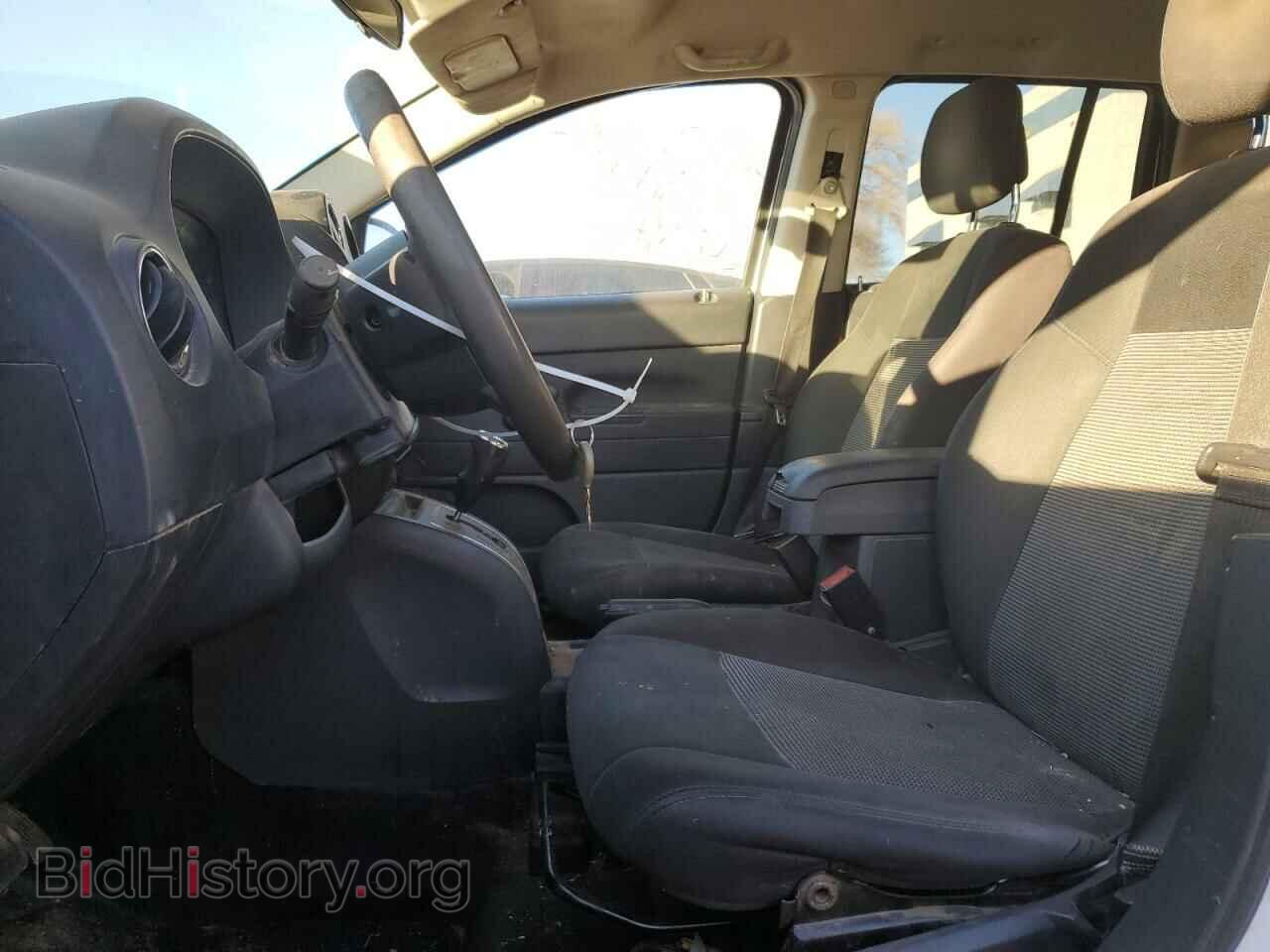 2014 JEEP COMPASS - VIN: 1C4NJCBA0ED585558 - Фото 7