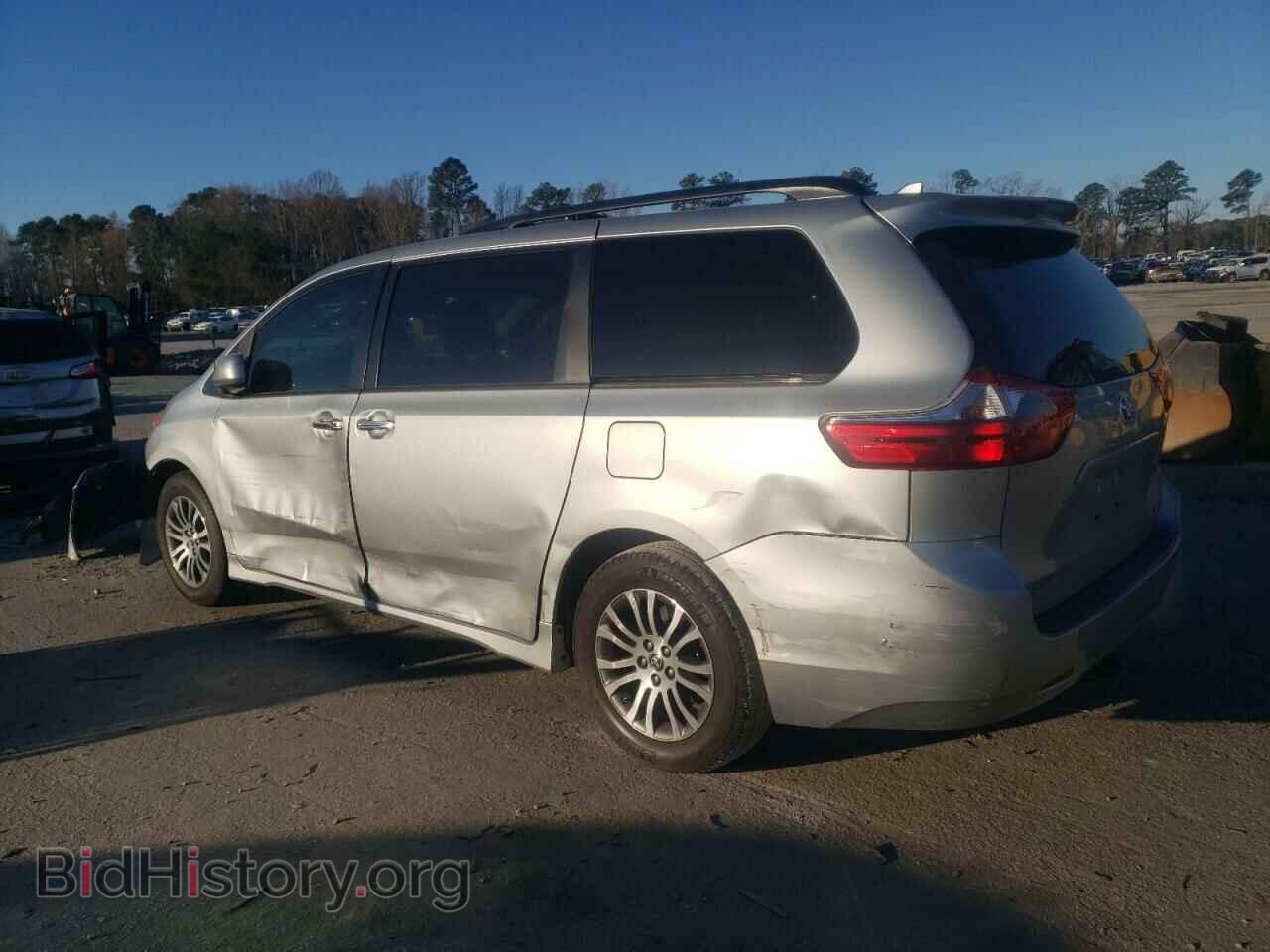 2020 TOYOTA All Models - VIN: 5TDYZ3DCXLS086529 - Фото 2