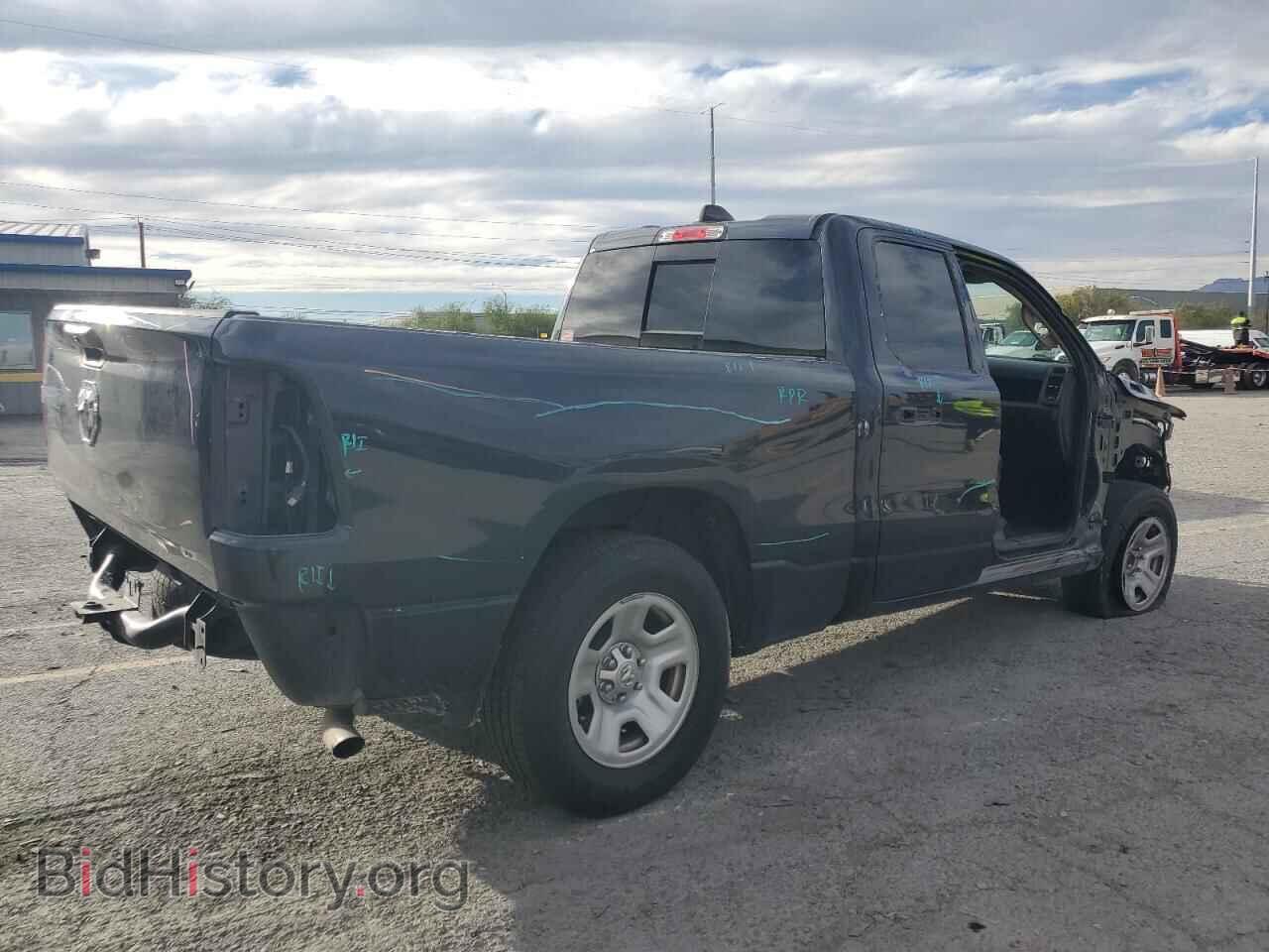 2019 RAM 1500 - VIN: 1C6RRECT1KN728892 - Фото 3