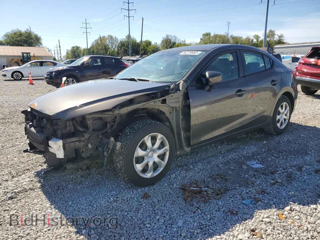 Фотография 3MZBN1U73HM104267 - MAZDA 3 2017