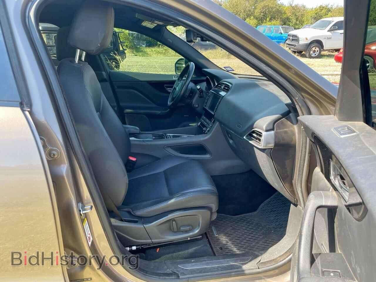2017 JAGUAR F-PACE - VIN: SADCJ2BVXHA886918 - Фото 5