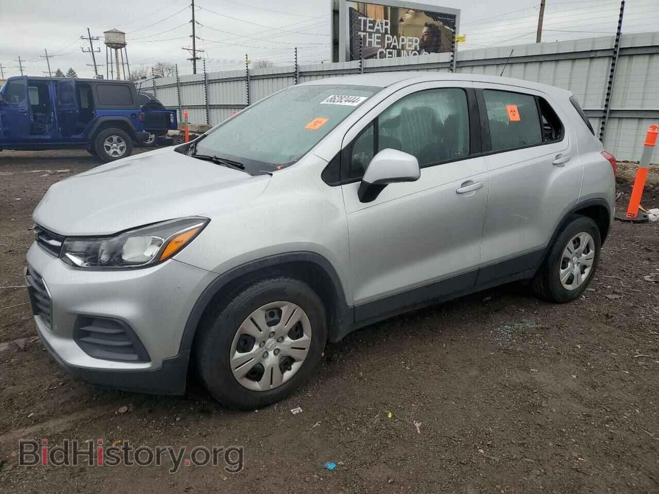Photo KL7CJKSB8JB574062 - CHEVROLET TRAX 2018