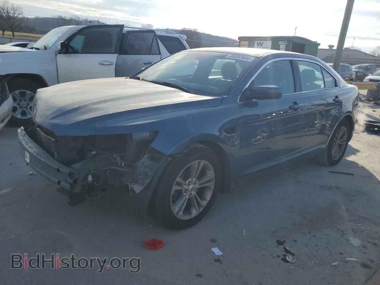 Photo 1FAHP2E86JG135197 - FORD TAURUS 2018