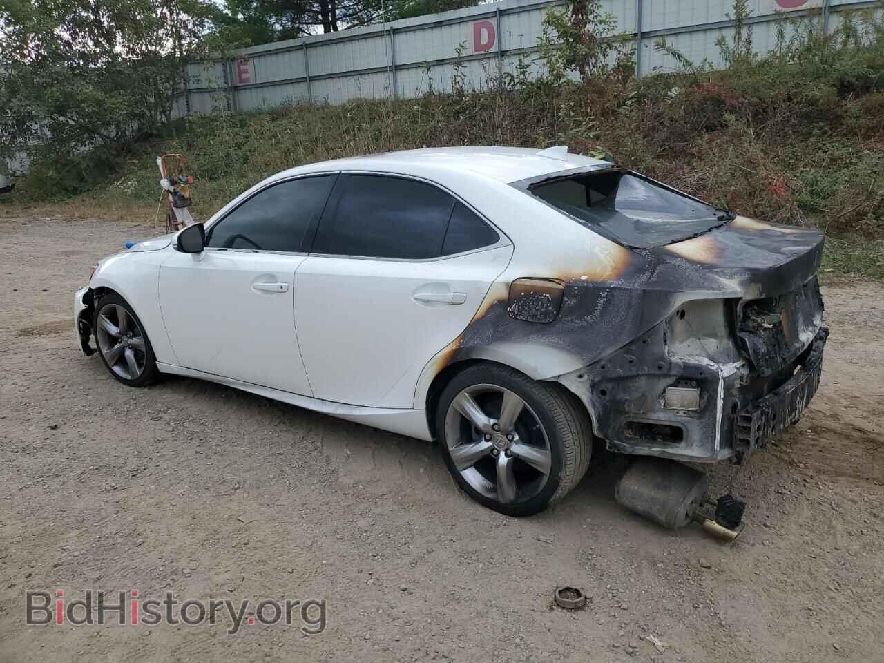 2014 LEXUS IS - VIN: JTHBE1D26E5002596 - Фото 2