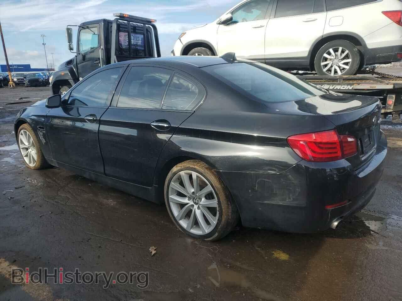 2011 BMW 5 SERIES - VIN: WBAFU7C55BC777545 - Фото 2