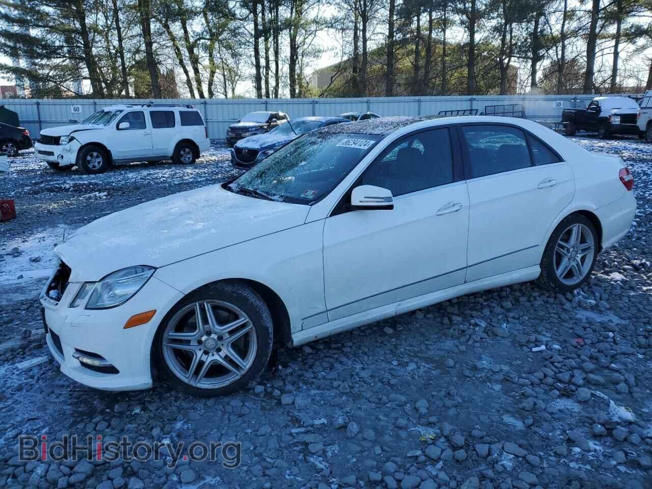 Photo WDDHF8JB7DA716335 - MERCEDES-BENZ E-CLASS 2013