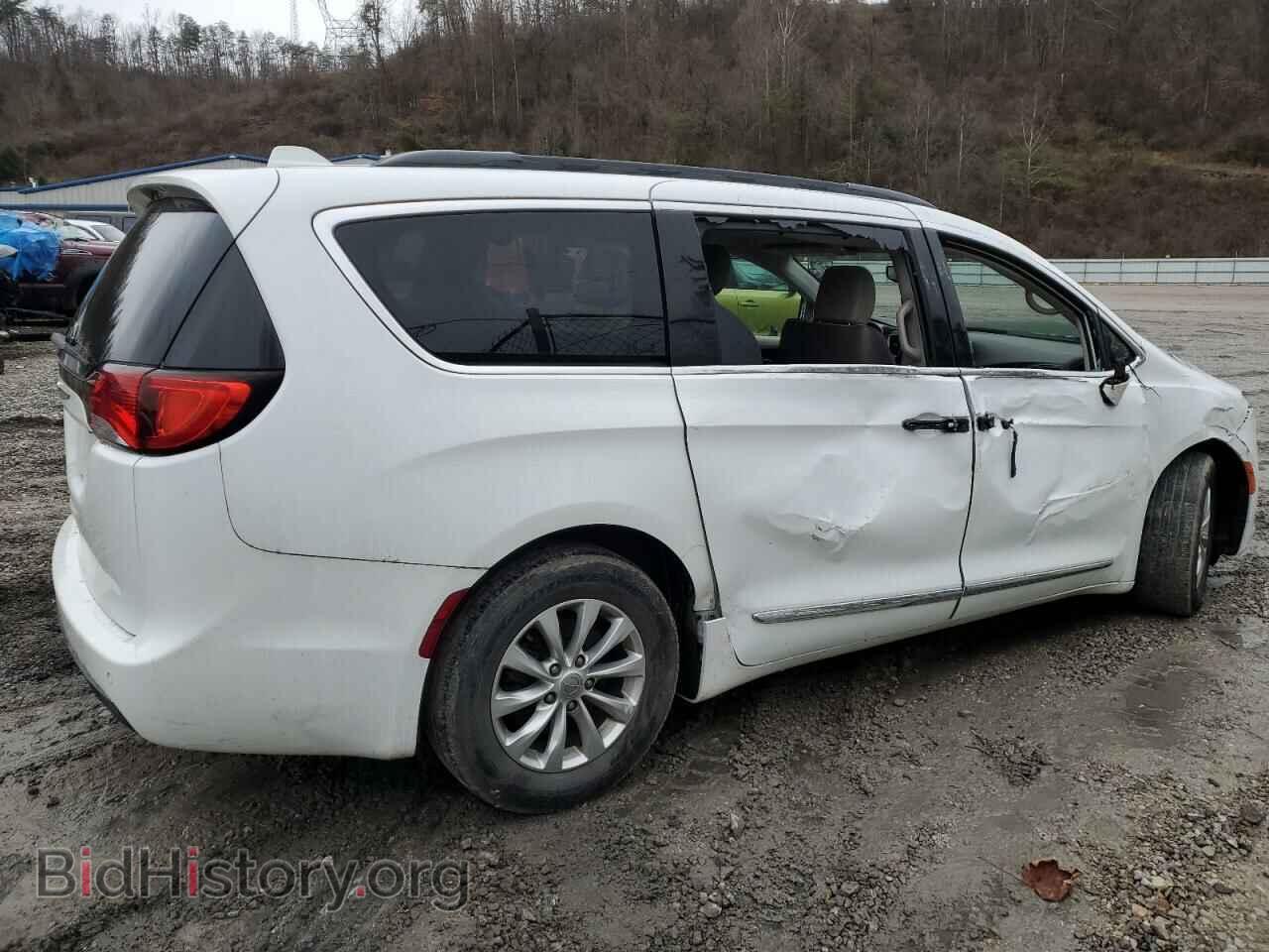 2017 CHRYSLER PACIFICA - VIN: 2C4RC1BG9HR788129 - Фото 3