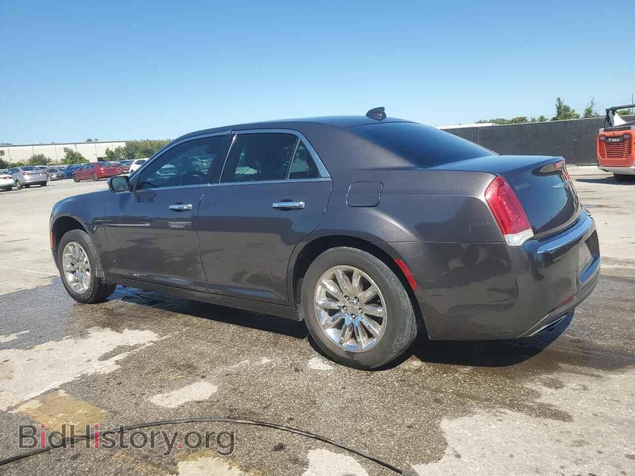 2019 CHRYSLER 300 - VIN: 2C3CCAEG0KH594821 - Photo 2