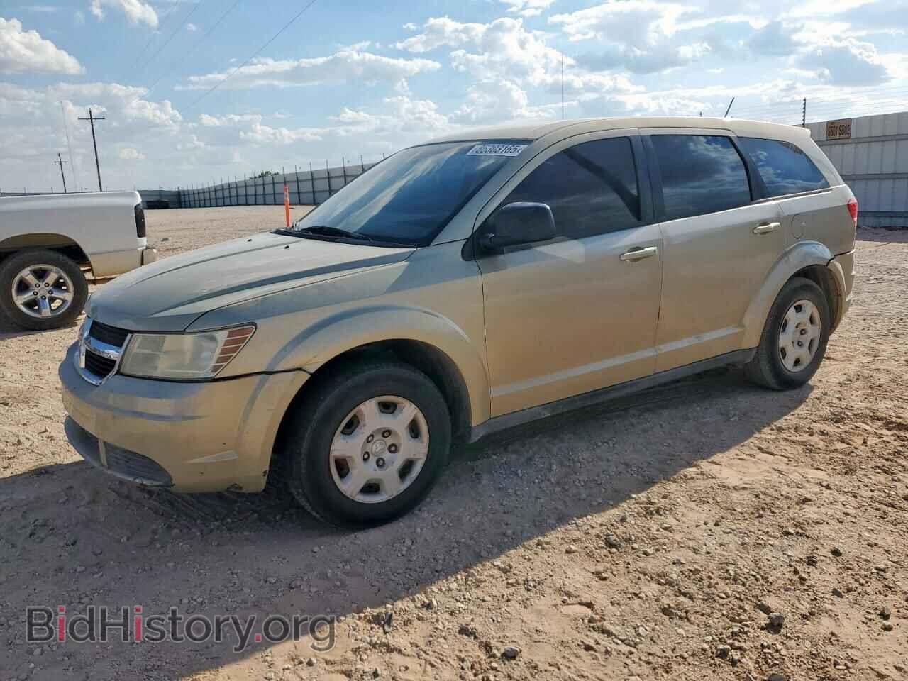 Photo 3D4PG4FBXAT155656 - DODGE JOURNEY 2010