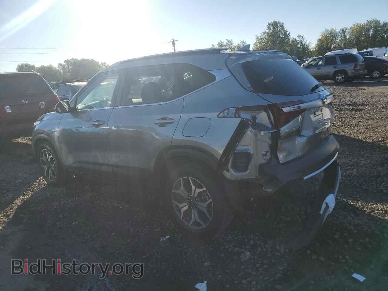 2021 KIA SELTOS - VIN: KNDERCAA9M7065642 - Фото 2