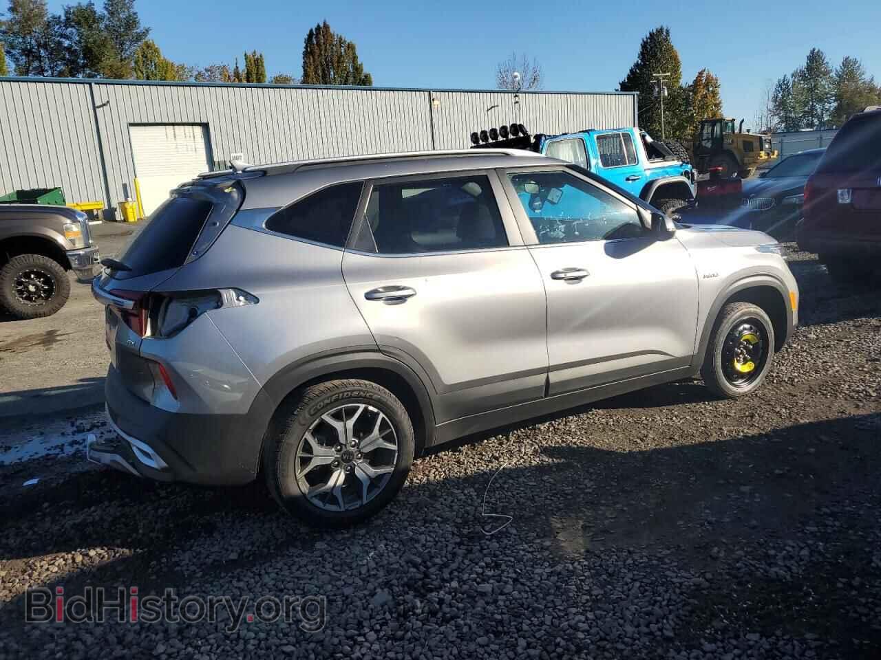 2021 KIA SELTOS - VIN: KNDERCAA9M7065642 - Фото 3