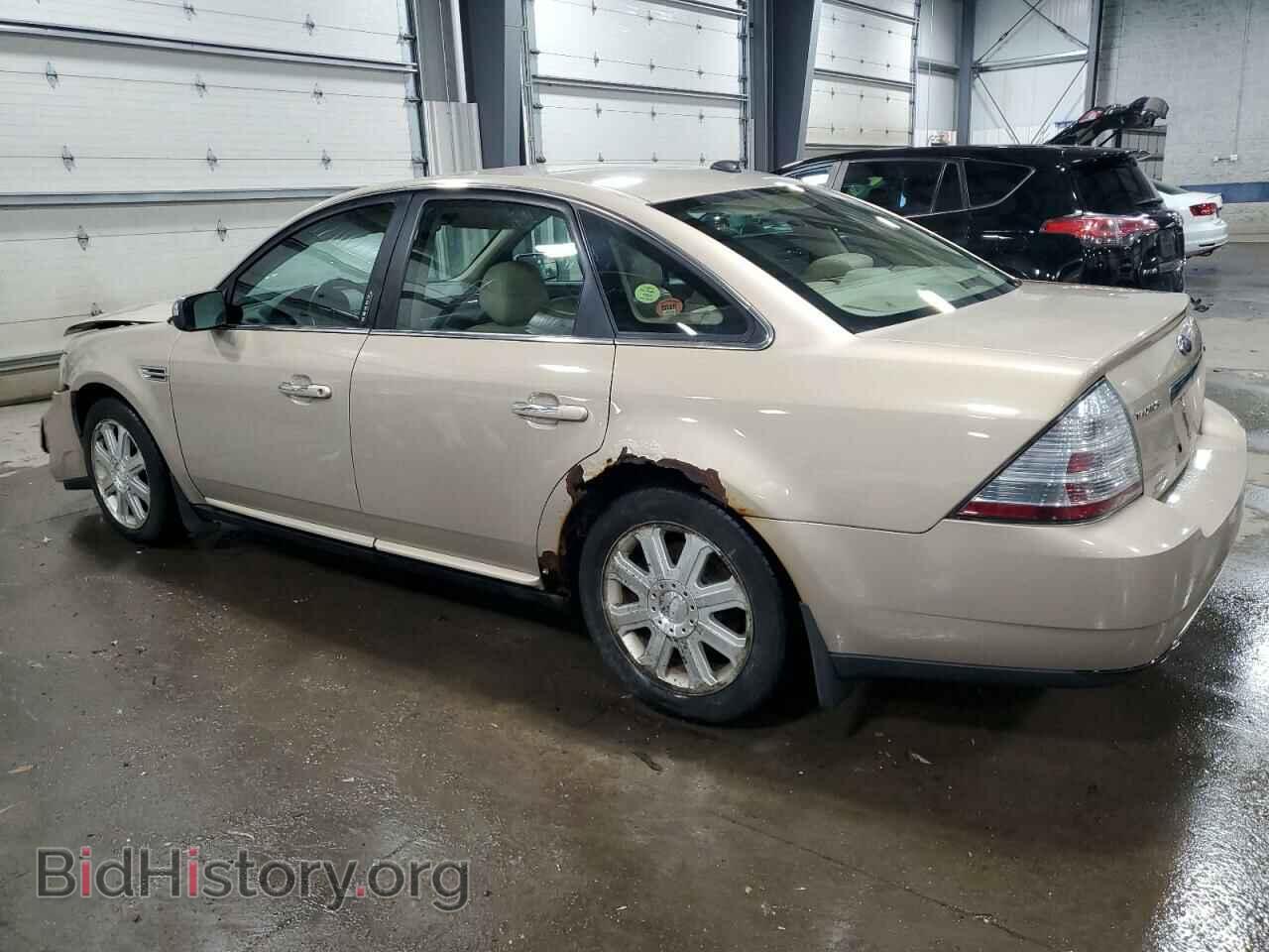 2008 FORD TAURUS - VIN: 1FAHP25W48G107181 - Фото 2