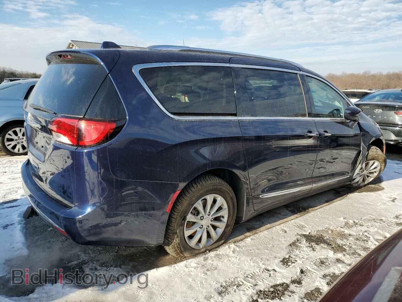 2018 CHRYSLER PACIFICA - VIN: 2C4RC1BG5JR354599 - Фото 3