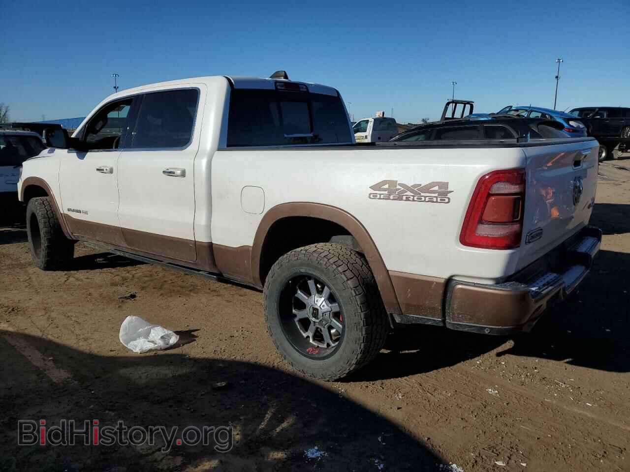 2019 RAM 1500 - VIN: 1C6SRFST3KN541792 - Photo 2