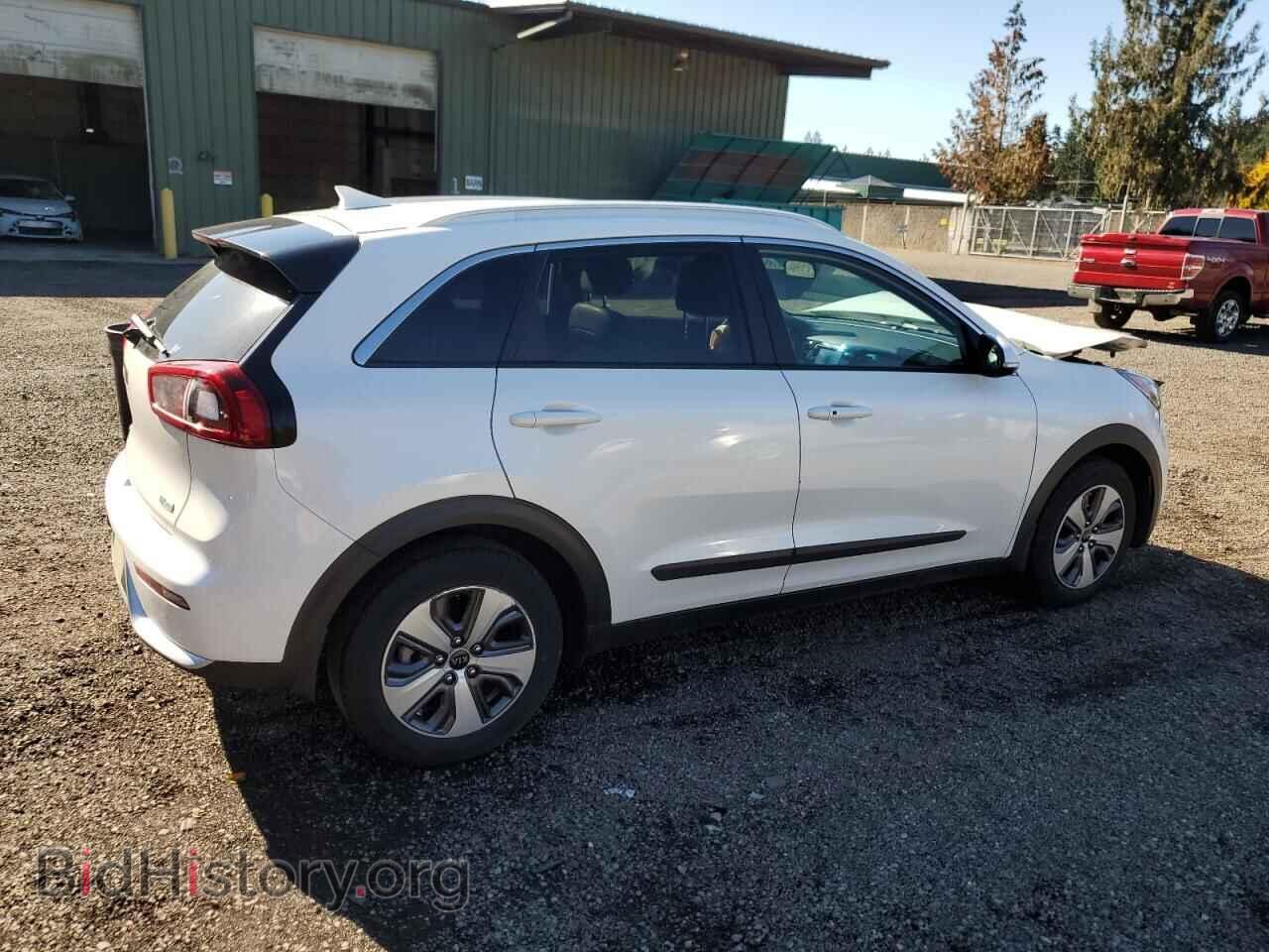 2017 KIA NIRO - VIN: KNDCC3LC0H5061097 - Фото 3
