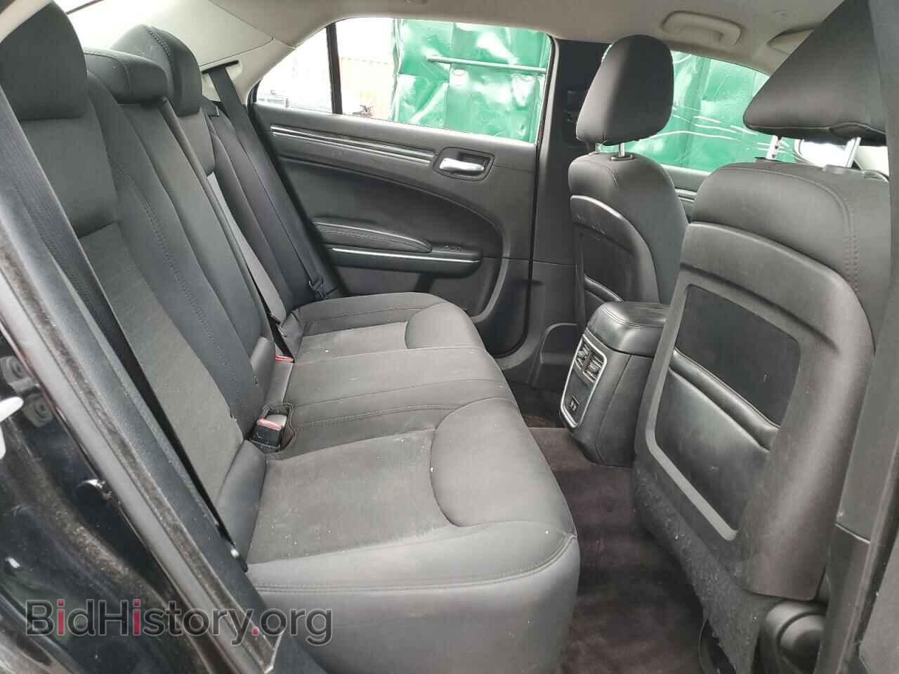 2018 CHRYSLER 300 - VIN: 2C3CCAAG0JH294085 - Фото 10