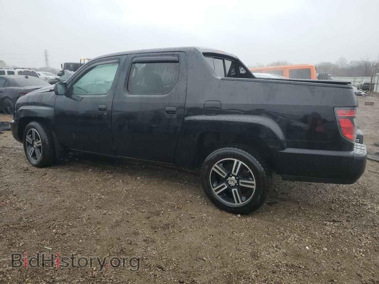 2013 HONDA RIDGELINE - VIN: 5FPYK1F73DB015565 - Фото 2