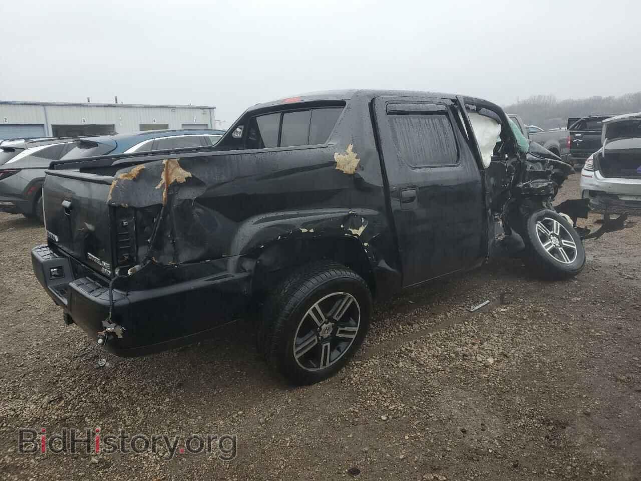 2013 HONDA RIDGELINE - VIN: 5FPYK1F73DB015565 - Фото 3