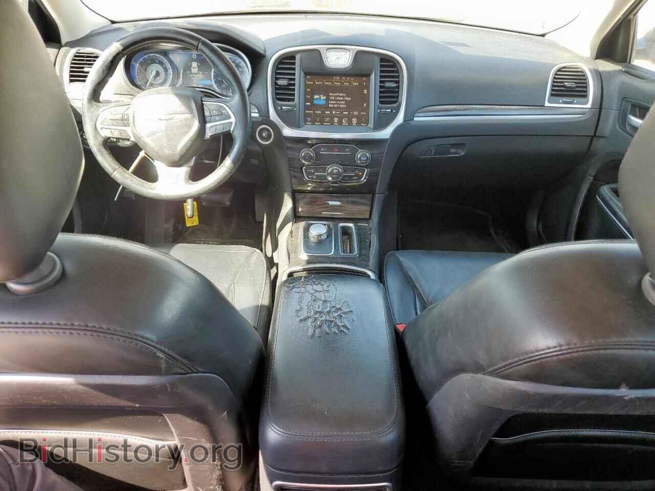 2016 CHRYSLER 300 - VIN: 2C3CCAAG2GH348950 - Фото 8