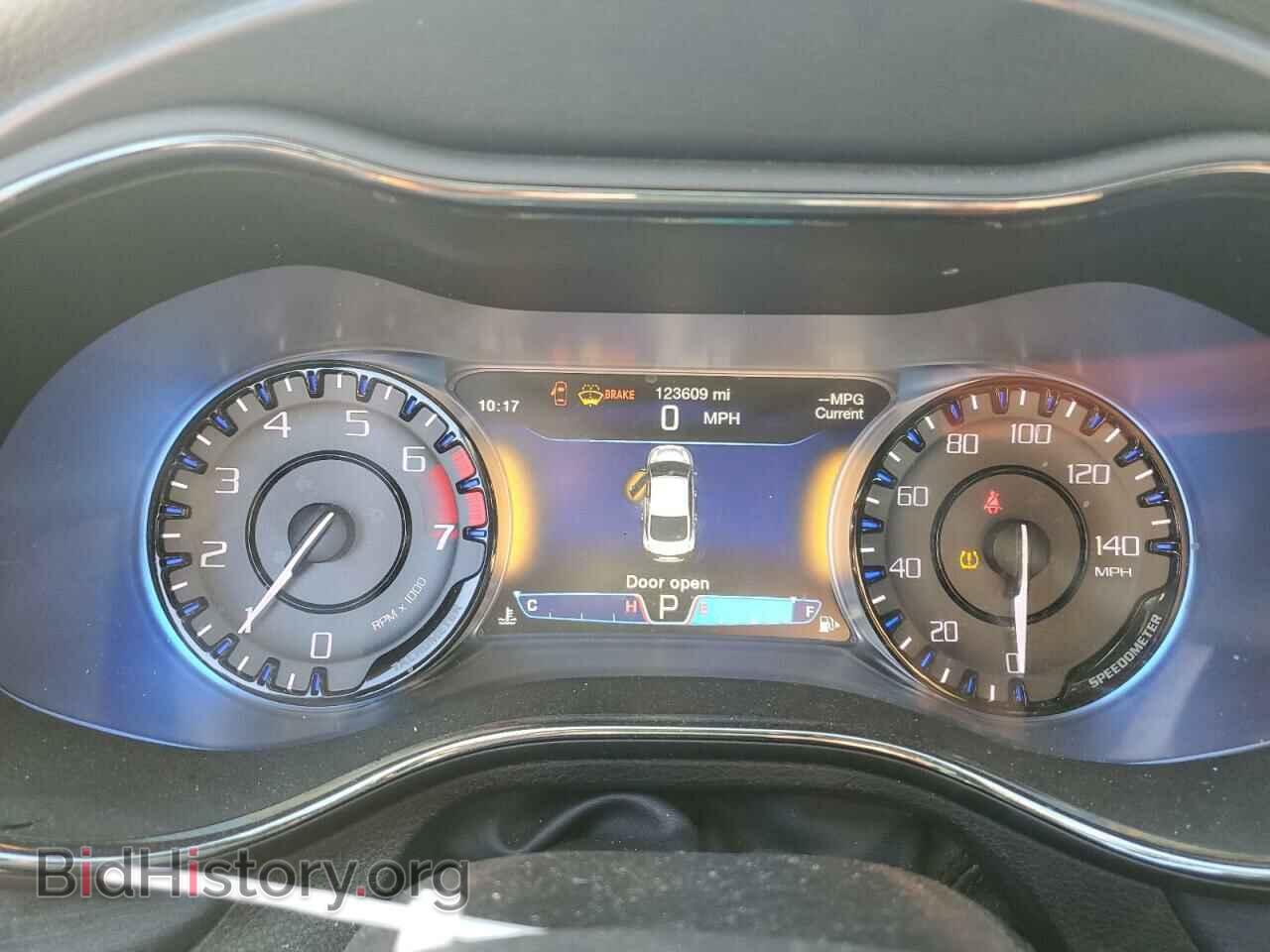 2016 CHRYSLER 200 - VIN: 1C3CCCBB1GN161429 - Photo 9